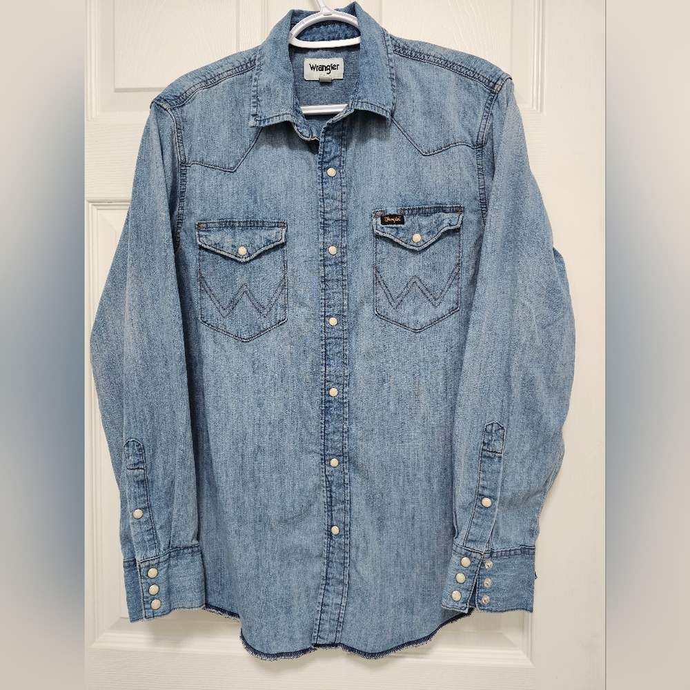 Wrangler Men's Blue Denim Shirt